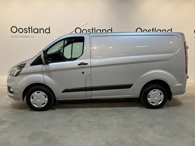 Ford TRANSIT CUSTOM 280 2.0 TDCI L1H1 Trend 130 PK Servicebus / Inrichting / Euro 6 / Airco / PDC / Cruise Control / Navigatie / CarPlay / Trekhaak / 3-Zits / 96.300 KM !!