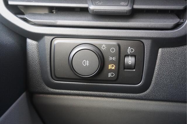 Ford TRANSIT CUSTOM 320S 136PK Trend Dubbel Cabine 13" Sync4 Apple CP/Android A. Camera, LED, 4 Jaar garantie!! NR. P01*