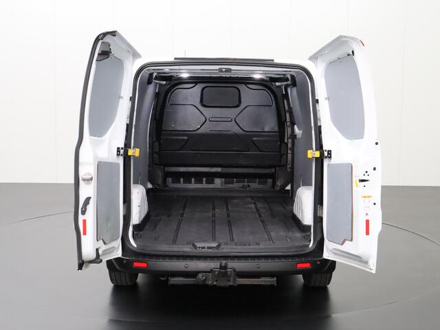 Ford TRANSIT CUSTOM 2.0TDCI 130PK Lang Trail | Navigatie | Camera | Leder | Trekhaak