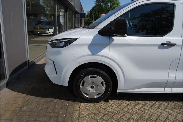 Ford TRANSIT CUSTOM 320 2.0 TDCI L2H1 Trend 136PK | NAVIGATIE | TREKHAAK | ADAPT.CRUISE | BLIS | APPLE CARPLAY/ANDRIOD | CAMERA | CRUISE CONTROL