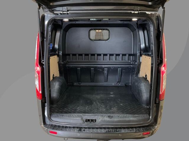 Ford TRANSIT CUSTOM 300 2.0 TDCI L1H1 Limited DC | 170pk Automaat | Dubbele cabine | Dubbele schuifdeur met ruit | Bijrijdersstoel | Stoelverwarming | Scherm | Camera | Achterklep