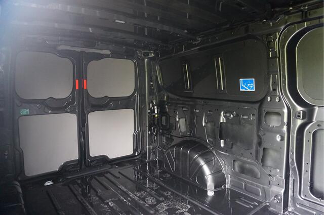 Ford TRANSIT CUSTOM 300L 170PK Trend MY2024 AUT 13" Sync Navi, Camera, Adap Cruise !! NR. M264*