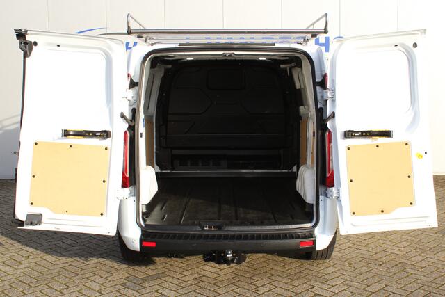 Ford TRANSIT CUSTOM 280 2.0-105pk TDCI L1H1 Trend. Goede, nette Ford Transit Custom ! Airco, camera, parkeersensoren v/a, trekhaak, cruise control, bijrijdersbank, imperiaal, telefoonvoorb., etc.