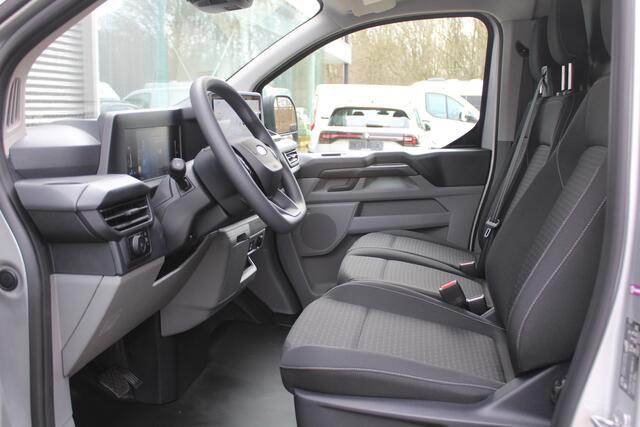 Ford TRANSIT CUSTOM 320 2.0 TDCI L2H1 Trend 170pk - 2x Schuifdeur - Carplay - Android - Camera - LED - Stoelverwarming - 70l tank - Rijklaar