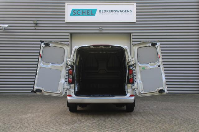 Ford TRANSIT CUSTOM 320 2.0 TDCI L2H1 Limited 170pk - 2x Schuifdeur - Adaptive Cruise - Blind spot - Navigatie - Camera - Draadloos laden - Rijklaar