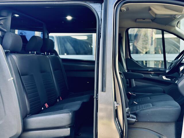 Ford TRANSIT CUSTOM 300 2.0 TDCI 170pk | Automaat | L2 | Dubbel Cabine 6 zits | Limited | Navigatie | Stoelverwarming | Ex btw