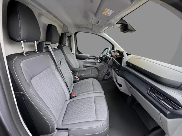 Ford TRANSIT CUSTOM 320 2.0 TDCI L2H1 Limited SCI 170pk Automaat! | 5 jaar garantie | 17 inch velgen | Dubbele schuifdeur | Draadloos opladen | Reservewiel | 70L brandstoftank | Trekhaak