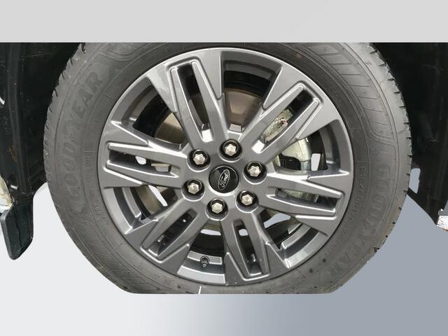 Ford TRANSIT CUSTOM 320 2.0 TDCI L2H1 Limited SCI 170pk Automaat! | 5 jaar garantie | 17 inch velgen | Dubbele schuifdeur | Draadloos opladen | Reservewiel | 70L brandstoftank | Trekhaak