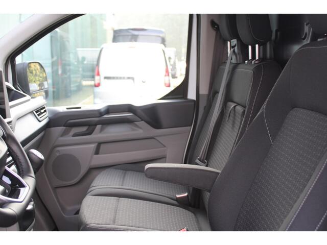 Ford TRANSIT CUSTOM 320 2.0 TDCI L2H1 Trend 150pk - Adaptive Cruise - Navigatie - Blind Spot - LED koplampen - Stoelverwarming - Rijklaar
