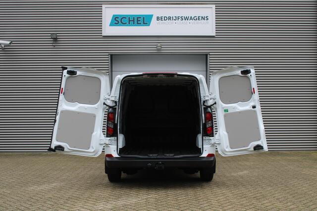 Ford TRANSIT CUSTOM 320 2.0 TDCI L2H1 Trend 170pk - Carplay - Android - LED koplampen - Stoelverwarming - 70l tank - Rijklaar