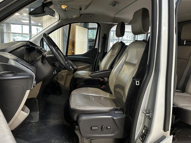 Ford TRANSIT CUSTOM 270 2.2 TDCI L1H1 Anniversary Edition Dubbele Cabine | Leer | Camera | 18" | Trekhaak | Navi | Clima | Cruise | Dubbele schuifdeur