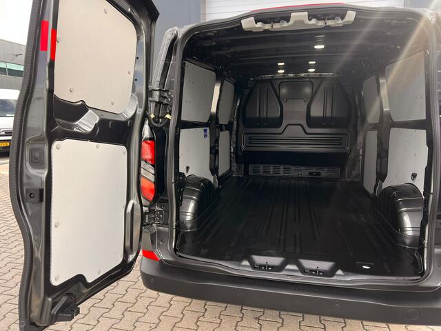 Ford TRANSIT CUSTOM 320 2.0 TDCI L2H1 170PK VVB EDITION Nieuw direct rijden