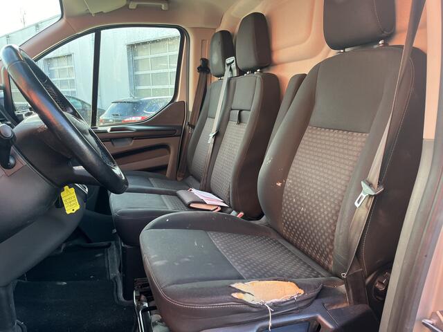 Ford TRANSIT CUSTOM 320 2.0 TDCI L2H1 Limited | Nieuw Binnen! | Imperial | Navi | Automaat