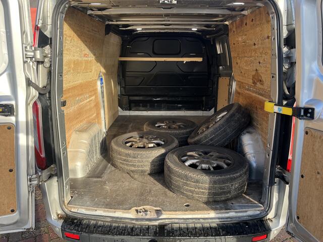 Ford TRANSIT CUSTOM 320 2.0 TDCI L2H1 Limited | Nieuw Binnen! | Imperial | Navi | Automaat