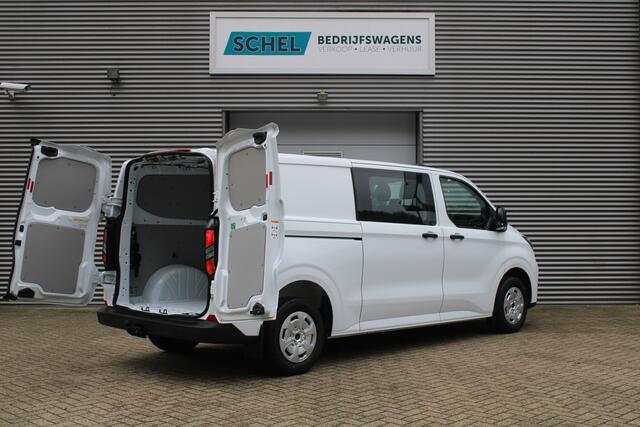 Ford TRANSIT CUSTOM 320 2.0 TDCI L2H1 Trend DC 136pk - Carplay - Android - Camera - Trekhaak - LED koplampen - Stoel + Stuurverwarming - Rijklaar