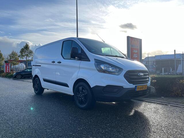 Ford TRANSIT CUSTOM 280 2.0 TDCI L1H1 Ambiente | Bluetooth | Trekhaak | GOED ONDERHOUDEN | Lat om lat betimmering | Kastenwand