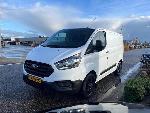 Ford TRANSIT CUSTOM 280 2.0 TDCI L1H1 Ambiente | Bluetooth | Trekhaak | GOED ONDERHOUDEN | Lat om lat betimmering | Kastenwand