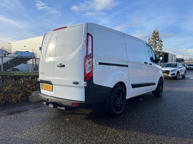 Ford TRANSIT CUSTOM 280 2.0 TDCI L1H1 Ambiente | Bluetooth | Trekhaak | GOED ONDERHOUDEN | Lat om lat betimmering | Kastenwand