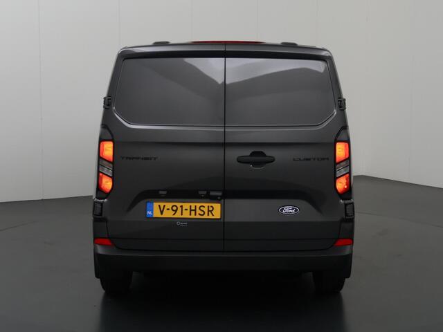Ford TRANSIT CUSTOM 320 2.0 TDCI 136 PK aut. | L2 H1 | Trend | Climate Control | Laadruimte Pakket | Parkeercamera | Digitaal Instrumentenpaneel | Parkeersensoren | Stoelverwarming | Magnetic Metallic | Apple Carplay - Android Auto