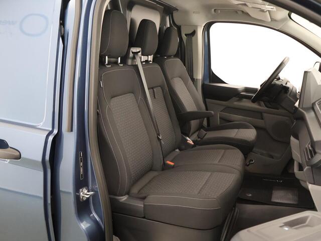 Ford TRANSIT CUSTOM 320 2.0 TDCI | Aut. | L2 H1 | Trend | Climate Control | Carplay | Parkeercamera | Trekhaak | Laadruimte-pakket | 3-zits | NIEUW |