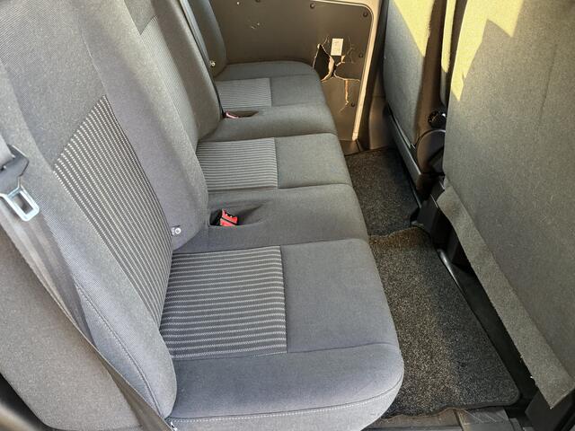 Ford TRANSIT CUSTOM 290 2.2 101Pk TDCI L2H1 Trend DC / Cruise / Airco / Trekhaak / Apk t/m 29-05-2025