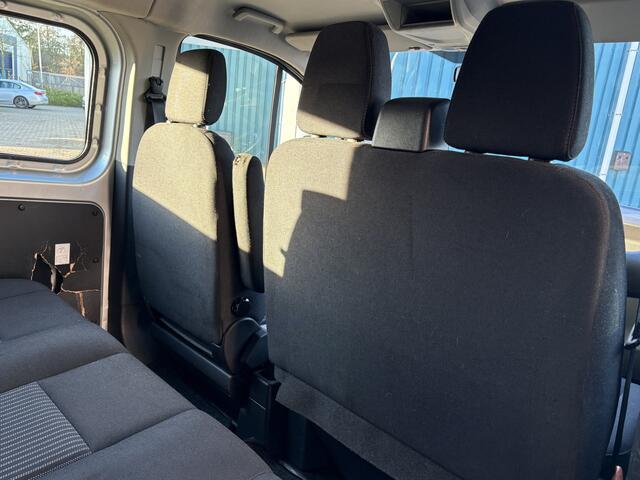 Ford TRANSIT CUSTOM 290 2.2 101Pk TDCI L2H1 Trend DC / Cruise / Airco / Trekhaak / Apk t/m 29-05-2025