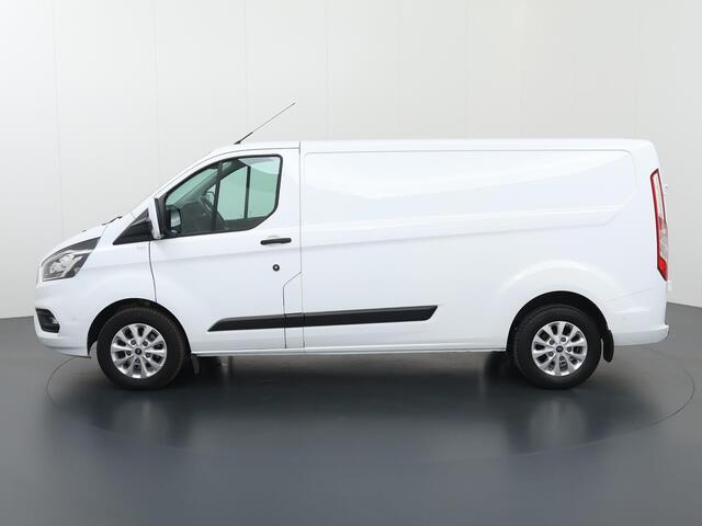 Ford TRANSIT CUSTOM 320 2.0 TDCI L2H1 Trend | Aut. | Parkeercamera | Navigatie | Cruise Control | Apple Carplay | Android Auto | Bijrijdersbank | Achterdeuren | Parkeersensoren
