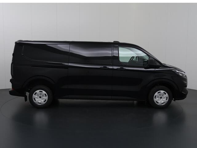 Ford TRANSIT CUSTOM 320 2.0 TDCI | Aut. | L2 H1 | Trend | Schuifdeur L+R | Climate Control | Carplay | Parkeercamera | Trekhaak | Laadruimte-pakket | 3-zits | NIEUW |