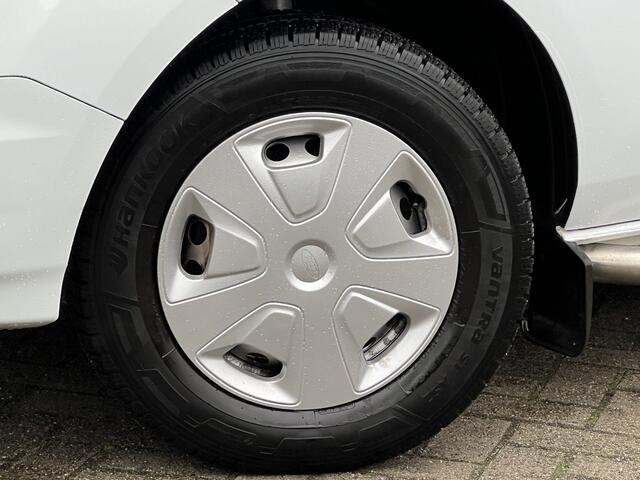 Ford TRANSIT CUSTOM 300 2.0 TDCI L2H1 Trend | Trekhaak 2.800kg Geremd Trekken | Android Auto/Apple Carplay | Cruise Control | PDC Voor en Achter + Camera Achter |
