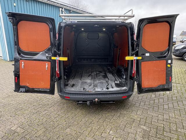 Ford TRANSIT CUSTOM 290 2.2 126Pk TDCI L2H1 Limited / Cruise / Airco / Trekhaak / Apk t/m 02-06-2025