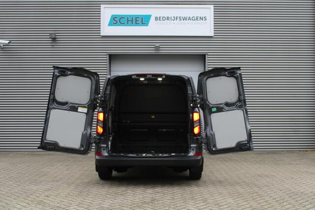 Ford TRANSIT CUSTOM 320 2.0 TDCI L2H1 Trend DC 136pk - 2x Schuifdeur - Carplay - Android - Camera - Verwarmd stuur - Trekhaak - LED koplampen - Stoelverwarming - Rijklaar