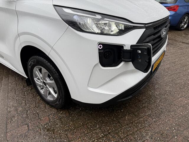 Ford TRANSIT CUSTOM 320 2.5 PHEV L1H1 Trend