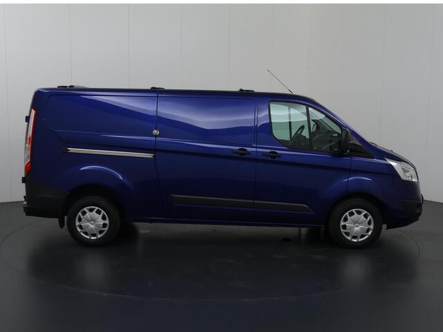 Ford TRANSIT CUSTOM 290 | 2.0 TDCI | L2 H1 | Trend | Airco | 3-zits | Parkeercamera | Trekhaak | Bluetooth |