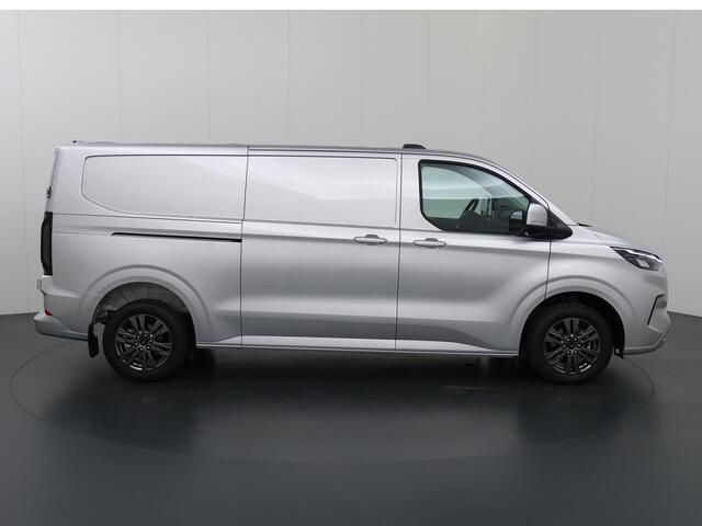 Ford TRANSIT CUSTOM 320 2.0 TDCI | Aut. | L2H1 | Limited | Adaptive Cruise | LM Velgen | Schuifdeur L+R | 3-zits | NIEUW | LED | Parkeercamera | Navigatie | Financial lease vanaf ¤ 426,- per maand