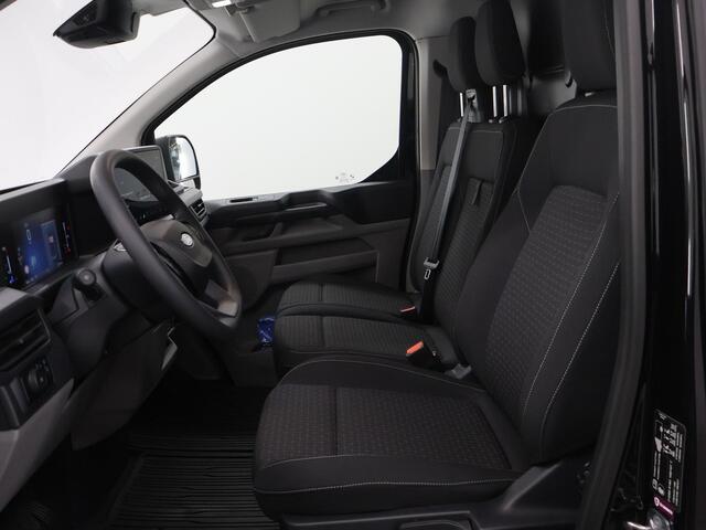 Ford TRANSIT CUSTOM 320 2.0 TDCI | Aut. | L2 H1 | Trend | | Climate Control | Carplay | Parkeercamera | Trekhaak | Laadruimte-pakket | 3-zits | NIEUW |Financial lease vanaf ¤ 386,- per maand