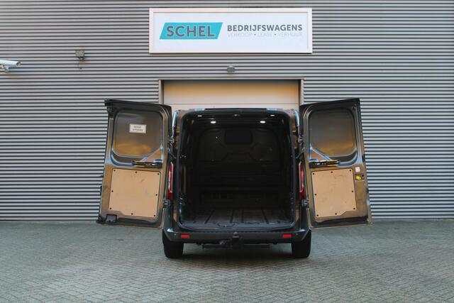 Ford TRANSIT CUSTOM 320 2.0 TDCI L2H1 Trend 130pk - 2x Schuifdeur - Carplay - Camera - Glaslook - Trekhaak - DAB - Rijklaar