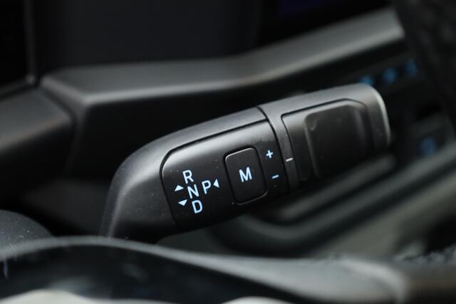 Ford TRANSIT CUSTOM 320 2.0 TDCI L2H1 Trend | Dubb.Cab. | Automaat | Airco | Cruise | Navi | NIEUW MODEL!!