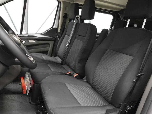 Ford TRANSIT CUSTOM 300 2.0 TDCI L2H1 Trend Dubbele Cabine Airco Navi via App connect Trekhaak
