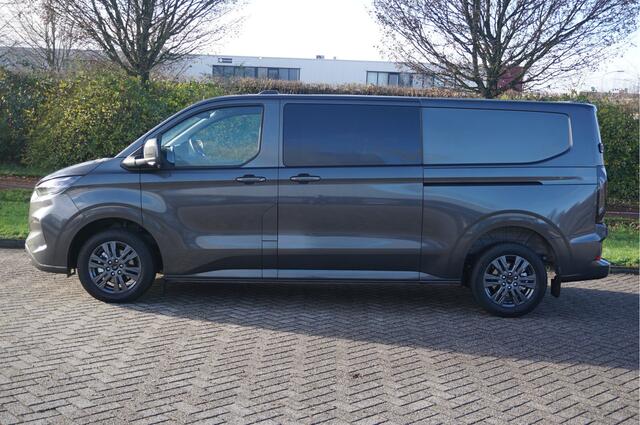 Ford TRANSIT CUSTOM 320L 170PK DC Limited AUT MY2024 Navi, ACC, Trekhaak, 360° Cam, 17" LM, 2x Schuifdeur!! NR. 772