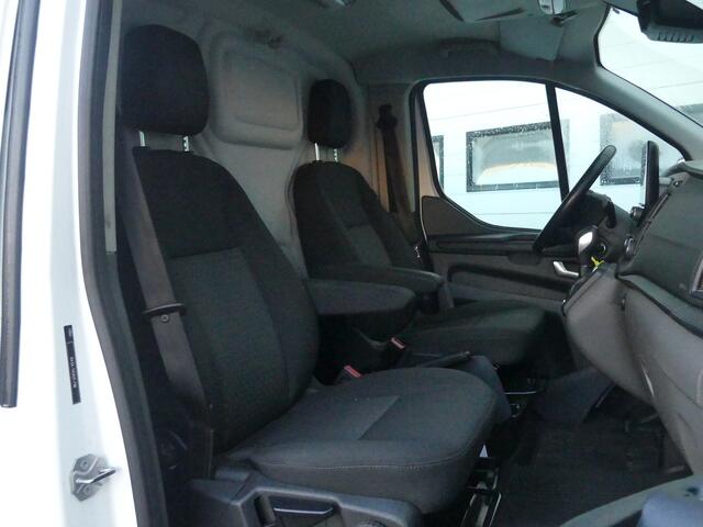 Ford TRANSIT CUSTOM 2.0 TDCI 130PK Automaat - EURO 6 - Airco - Navi - Cruise - ¤ 14.950,- Excl.