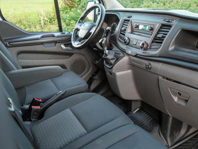 Ford TRANSIT CUSTOM 320 2.0 TDCI 131PK L2H1 Trend | TREKHAAK | OMVORMER | CRUISE CONTROL |