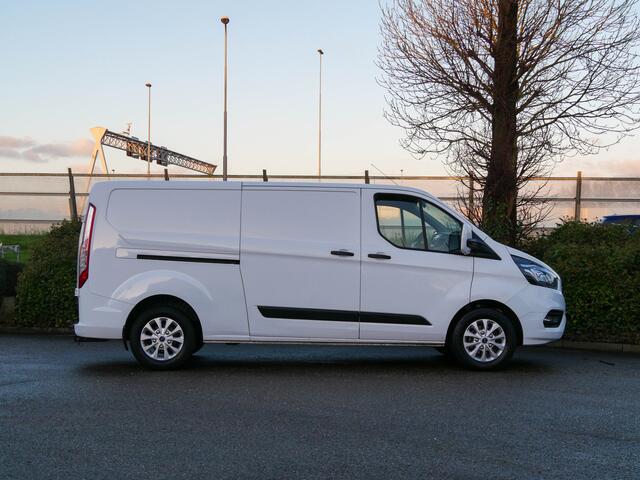 Ford TRANSIT CUSTOM 320 2.0 TDCI 131PK L2H1 Trend | TREKHAAK | OMVORMER | CRUISE CONTROL |