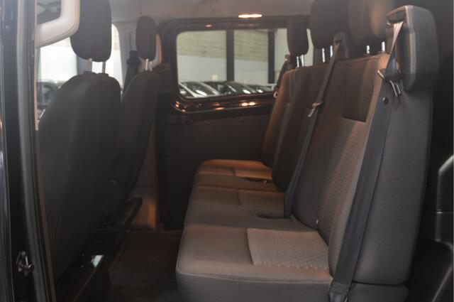 Ford TRANSIT CUSTOM 320 2.0 TDCI L1H1 Trend // DUBBELE CABINE // 159.000 km // AIRCO // CRUISE // PDC // STOELVERWARMING // 130 pk //