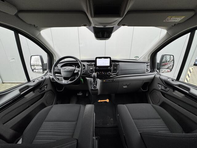 Ford TRANSIT CUSTOM 300 2.0 TDCI L2H1 Limited DC All-Season banden/ Voorruitverwarming/ Stoelverwarming/ Apple Carplay Android / trekhaak / Nieuwstaat!