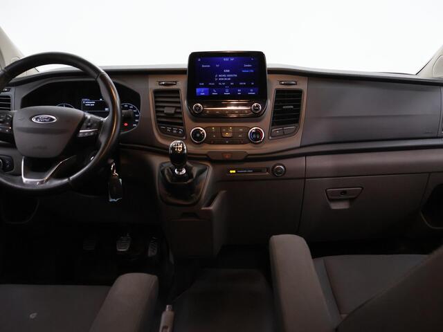 Ford TRANSIT CUSTOM 300 2.0 TDCI L2 H1 Trend | Dubbele Cabine | Cruise Control | Navigatie | Stoelverwarming | Spraakassistent | LM Velgen | Parkeercamera