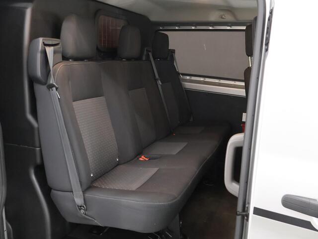 Ford TRANSIT CUSTOM 300 2.0 TDCI L2 H1 Trend | Dubbele Cabine | Cruise Control | Navigatie | Stoelverwarming | Spraakassistent | LM Velgen | Parkeercamera