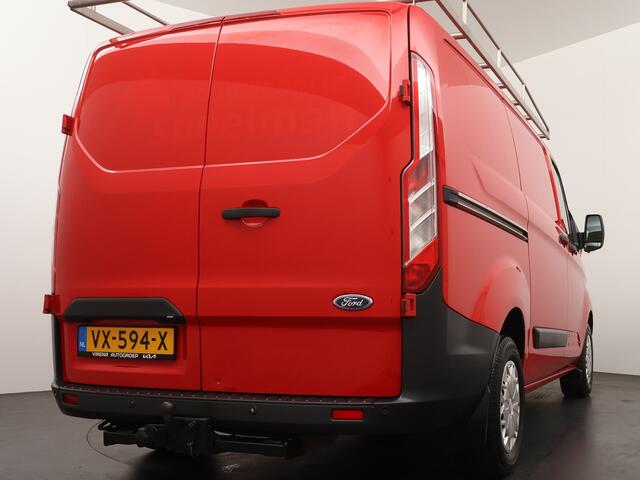 Ford TRANSIT CUSTOM 270 2.0 TDCI L1H1 Ambiente - Bluetooth - Radio - Achteruitrij Camera - Parkeersensoren Voor En Achter - Bovag Garantie