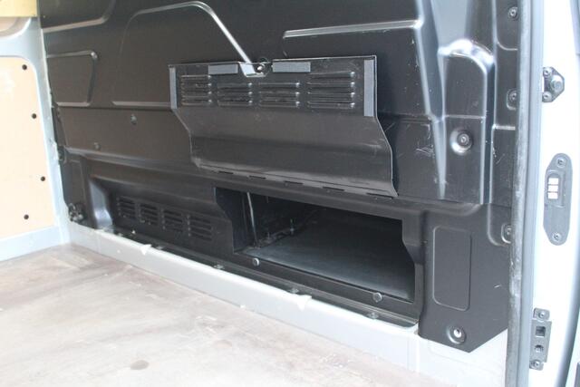 Ford TRANSIT CUSTOM 300 2.0 TDCI L2H1 Trend | Trekhaak | Camera | Imperiaal