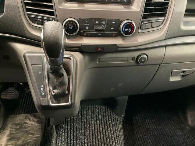 Ford TRANSIT CUSTOM 131pk Automaat L2H1 Trend Trekhaak Cruise control Achterklep Airco Euro6
