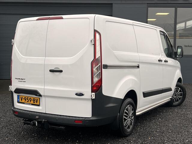 Ford TRANSIT CUSTOM 270 2.2 TDCI L1H1 Trend 2e Eigenaar,Trekhaak,Camera,Navi,Pdc,3-Zits,6 Bak,101pk,Stoelverwarming,Dealer Onderhouden,Apk tot 01-2026